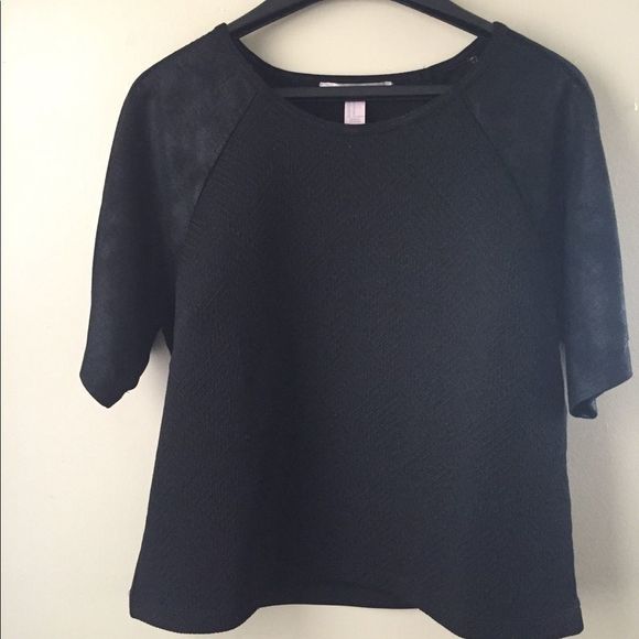 Forever 21 Tops - Forever 21 top Large size